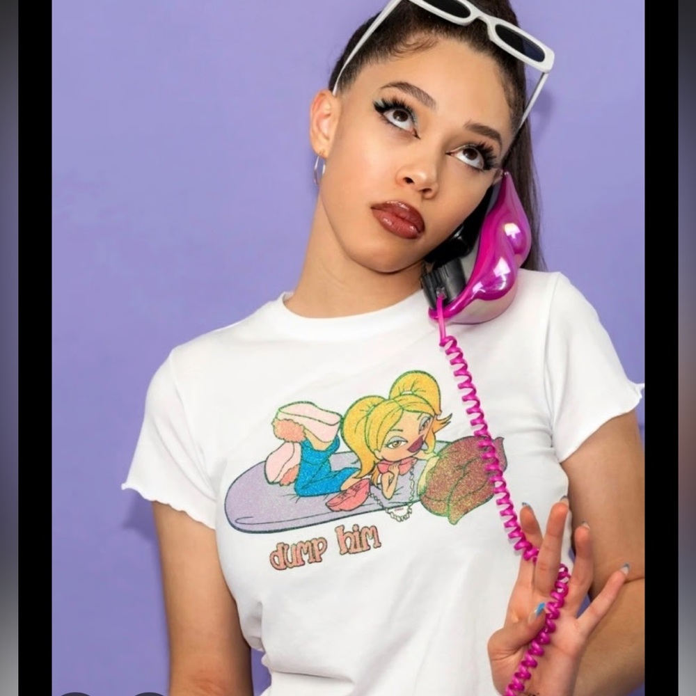 Cakeworthy Bratz dump him glitter graphic crop top tee shirt
